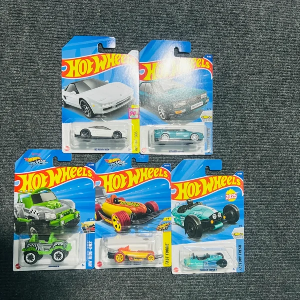 product_image-img_9606-7427.webp Hot Wheels 2025 5-Pack 7Mix – Assorted Die-Cast Car Set | Buy in Nepal