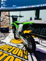 Kawasaki KX 250F 1:10 Diecast Dirt Bike Model (2017) – Motocross Collectible in Nepal | TechRex - Image 5