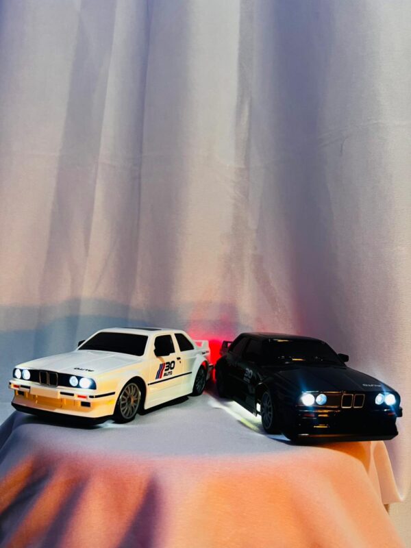 Dollox BMW E30 M3 RC Drift Car 1:16 Scale 4WD Approx. 18KM/H 2.4GHz Drift Racing Car with 2 Batteries | RC Drift Car in Nepal – TechRex NP